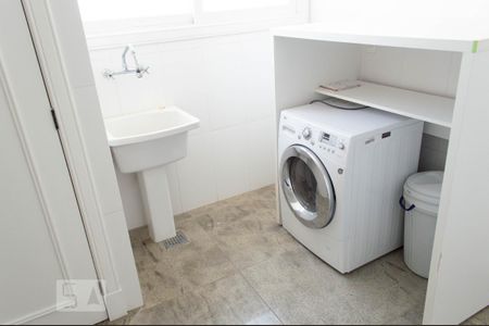 lavanderia de apartamento para alugar com 3 quartos, 202m² em Auxiliadora, Porto Alegre