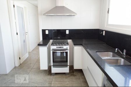 Apartamento para alugar com 202m², 3 quartos e 3 vagascozinha