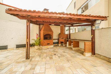 Apartamento à venda com 89m², 2 quartos e 1 vagaChurrasqueira