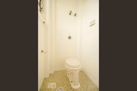 Apartamento à venda com 89m², 2 quartos e 1 vagaBanheiro de serviço