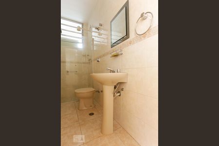 Banheiro de apartamento para alugar com 3 quartos, 100m² em Cerqueira César, São Paulo