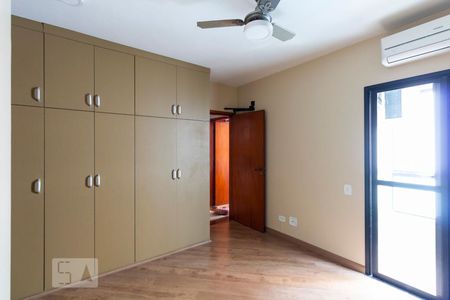 Apartamento para alugar com 136m², 3 quartos e 2 vagasQuarto 3 - Suíte