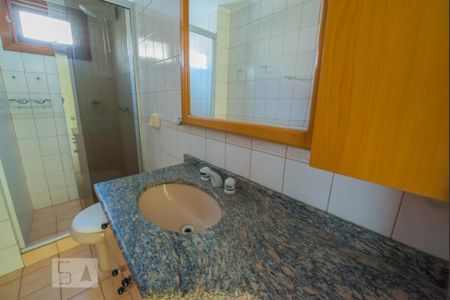 Banheiro de apartamento para alugar com 2 quartos, 85m² em Centro, São Leopoldo