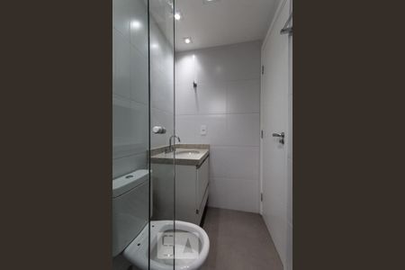Apartamento para alugar com 57m², 2 quartos e 1 vaga Apartamento para alugar com 57m², 2 quartos e 1 vagaBanheiro