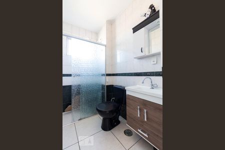 Banheiro social de apartamento à venda com 2 quartos, 58m² em Americanópolis, São Paulo