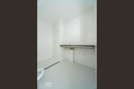 Banheiro de kitnet/studio para alugar com 1 quarto, 36m² em Santa Paula, São Caetano do Sul
