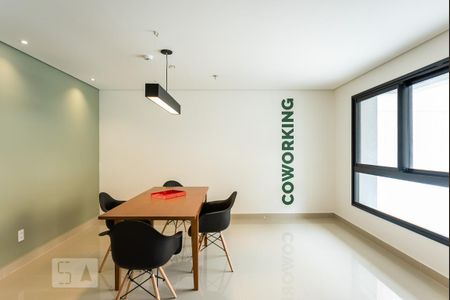 Studio para alugar com 36m², 1 quarto e 1 vaga Studio para alugar com 36m², 1 quarto e 1 vagaCoworking