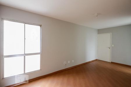 Sala de apartamento para alugar com 3 quartos, 70m² em I.a.p.i., Osasco