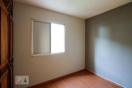 Quarto 2 de apartamento para alugar com 3 quartos, 70m² em I.a.p.i., Osasco