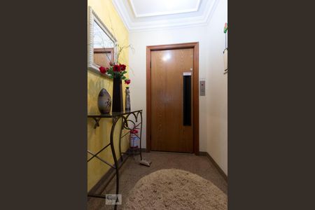 Hall de Entrada de Apartamento com 4 quartos, 219m² Santana