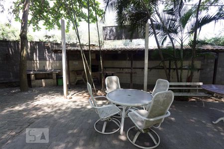 Apartamento para alugar com 55m², 1 quarto e 1 vaga Apartamento para alugar com 55m², 1 quarto e 1 vagaÁrea comum - Churrasqueira