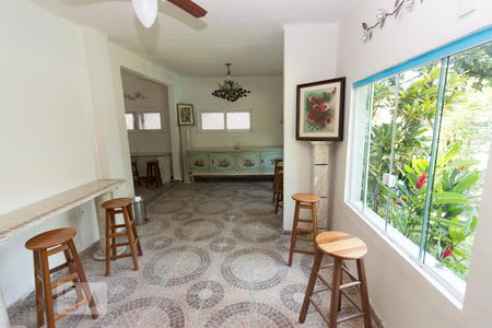 Apartamento para alugar com 55m², 1 quarto e 1 vaga Apartamento para alugar com 55m², 1 quarto e 1 vagaÁrea comum - Salão de festas