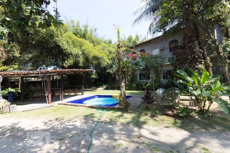 Apartamento para alugar com 55m², 1 quarto e 1 vaga Apartamento para alugar com 55m², 1 quarto e 1 vagaÁrea comum - Piscina