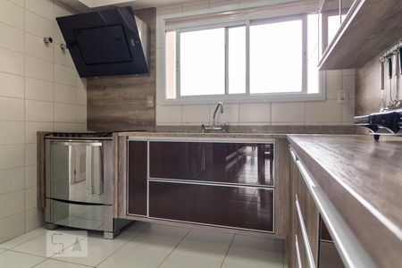 Apartamento à venda com 266m², 4 quartos e 4 vagasCozinha