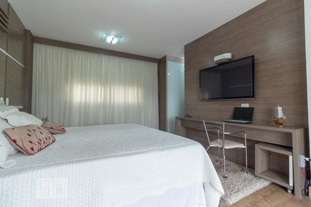 Apartamento à venda com 266m², 4 quartos e 4 vagasSuíte Master