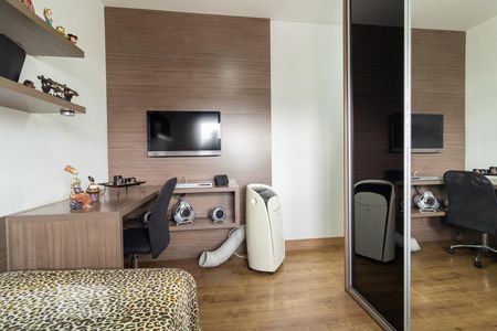 Apartamento à venda com 266m², 4 quartos e 4 vagasSuíte 3