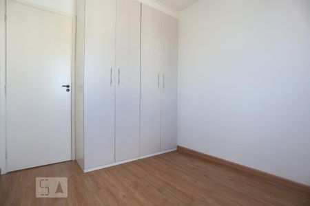 Quarto 01 de apartamento à venda com 2 quartos, 50m² em Km 18, Osasco