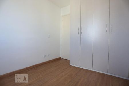 Quarto 01 de apartamento à venda com 2 quartos, 50m² em Km 18, Osasco