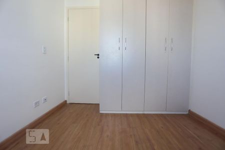 Quarto 01 de apartamento à venda com 2 quartos, 50m² em Km 18, Osasco