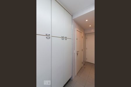 Apartamento para alugar com 263m², 3 quartos e 6 vagasCozinha