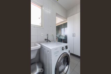 Apartamento para alugar com 263m², 3 quartos e 6 vagasÁrea de serviço