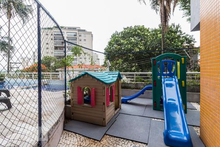 Apartamento para alugar com 263m², 3 quartos e 6 vagasPlaygorund