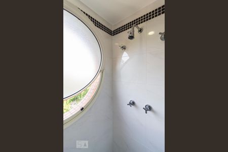 Apartamento para alugar com 263m², 3 quartos e 6 vagasBanheiro suíte 2