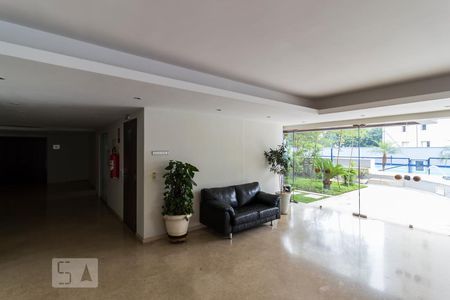 Apartamento para alugar com 263m², 3 quartos e 6 vagasÁrea comum