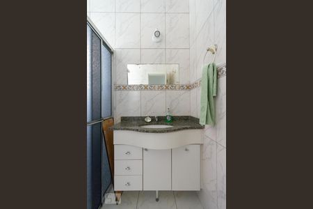 Banheiro de apartamento para alugar com 3 quartos, 96m² em Vila Assunção, Santo André