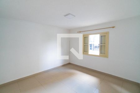 Suite de casa à venda com 3 quartos, 156m² em Vila Alexandria, São Paulo