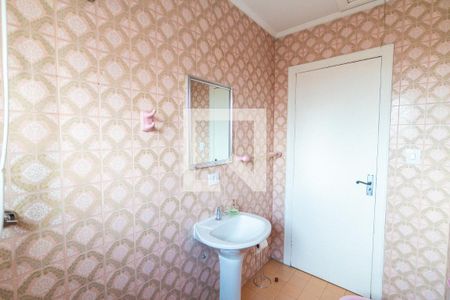 Casa à venda com 156m², 3 quartos e 2 vagasBanheiro Social