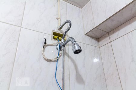 Banheiro de casa para alugar com 1 quarto, 40m² em Vila Constança, São Paulo