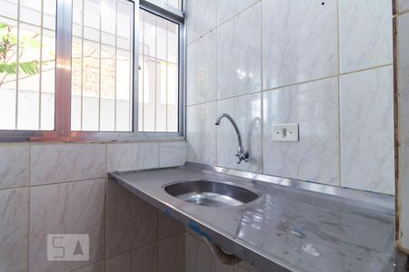 Cozinha de casa para alugar com 1 quarto, 40m² em Vila Constança, São Paulo