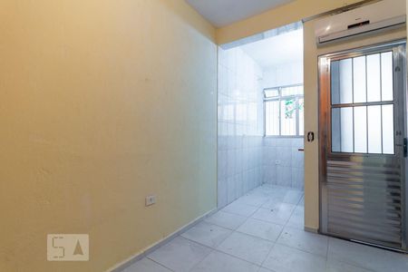 Sala de casa para alugar com 1 quarto, 40m² em Vila Constança, São Paulo
