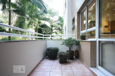 Varanda de apartamento para alugar com 2 quartos, 84m² em Vila Andrade, São Paulo