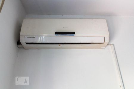 Quarto de apartamento à venda com 1 quarto, 36m² em Santo Antônio, Porto Alegre