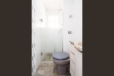 Banheiro de apartamento à venda com 2 quartos, 56m² em Vila Mariana, São Paulo