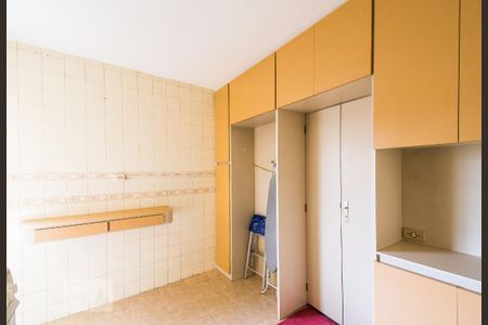 Apartamento à venda com 56m², 2 quartos e 1 vagaCozinha