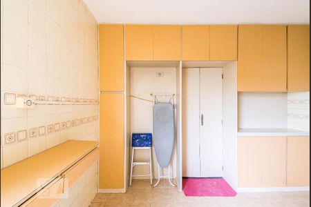 Apartamento à venda com 56m², 2 quartos e 1 vagaCozinha
