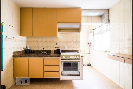 Apartamento à venda com 56m², 2 quartos e 1 vagaCozinha
