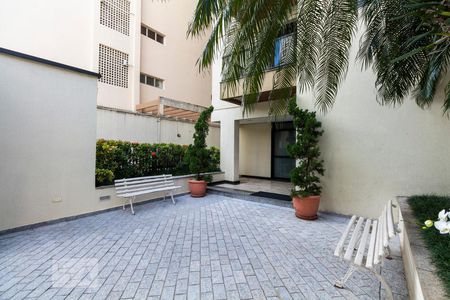 Apartamento à venda com 128m², 3 quartos e 2 vagasÁrea externa