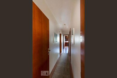 Corredor de apartamento para alugar com 3 quartos, 128m² em Vila Clementino, São Paulo