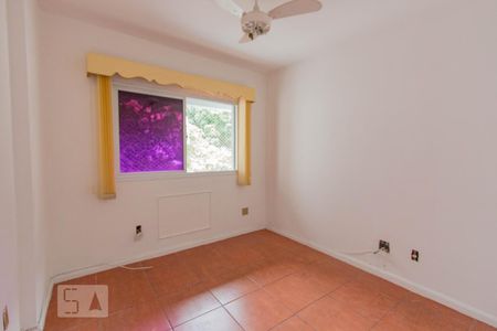 Apartamento à venda com 77m², 3 quartos e 1 vaga Apartamento à venda com 77m², 3 quartos e 1 vagaQuarto 2