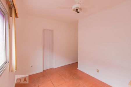 Apartamento à venda com 77m², 3 quartos e 1 vaga Apartamento à venda com 77m², 3 quartos e 1 vagaSuíte