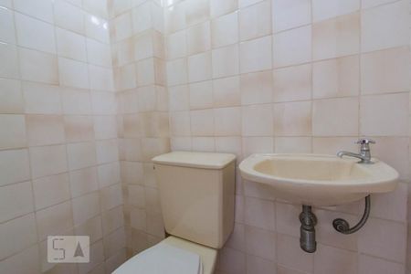 Apartamento à venda com 77m², 3 quartos e 1 vaga Apartamento à venda com 77m², 3 quartos e 1 vagaBanheiro de Serviço