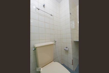 Apartamento à venda com 77m², 3 quartos e 1 vaga Apartamento à venda com 77m², 3 quartos e 1 vagaBanheiro