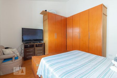 Casa de condomínio à venda com 430m², 4 quartos e 4 vagasSuíte 4