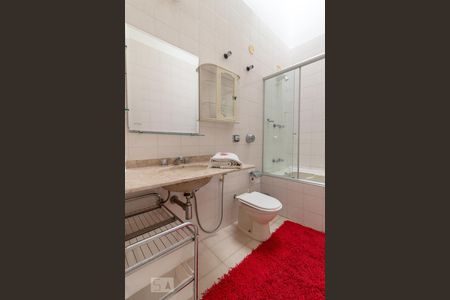 Casa de condomínio à venda com 430m², 4 quartos e 4 vagasBanheiro Suíte 1