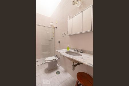 Casa de condomínio à venda com 430m², 4 quartos e 4 vagasBanheiro Suíte 4