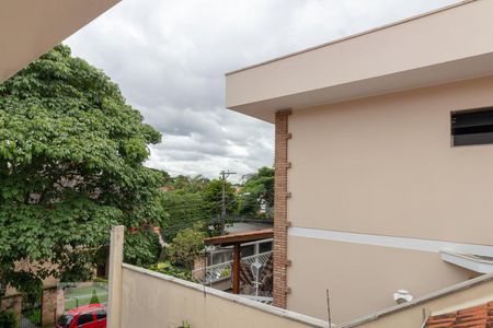 Casa de condomínio à venda com 430m², 4 quartos e 4 vagasVista